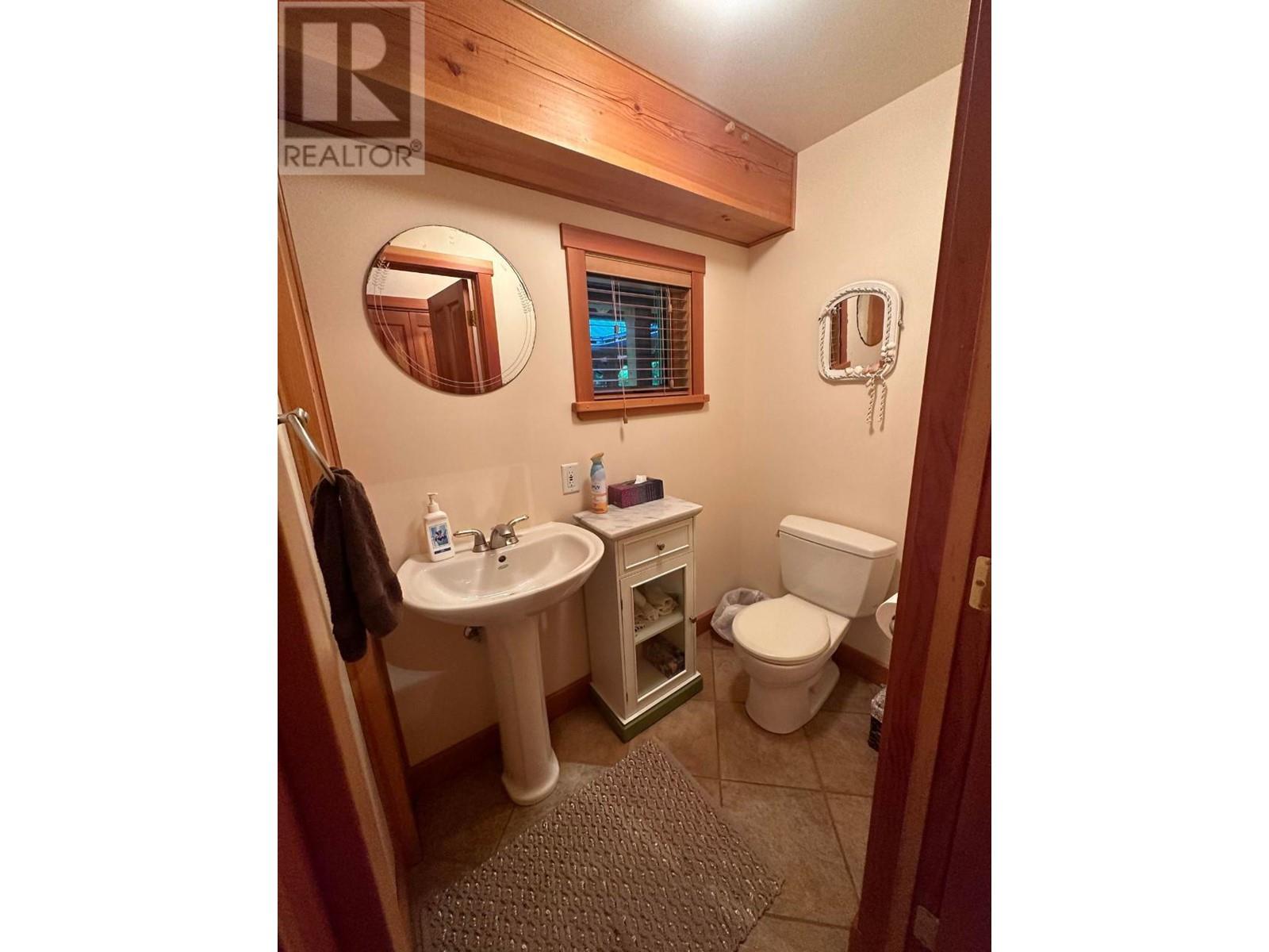 4754 Twin Bays Road, Kaslo, British Columbia  V0G 1M0 - Photo 11 - 2471535