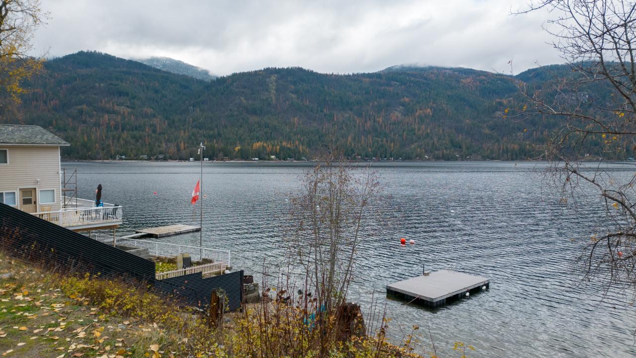 3123 East Lake Drive, Christina Lake, British Columbia  V0H 1E1 - Photo 21 - 2474138