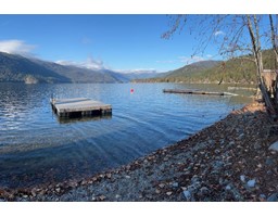 3123 EAST LAKE DRIVE, christina lake, British Columbia