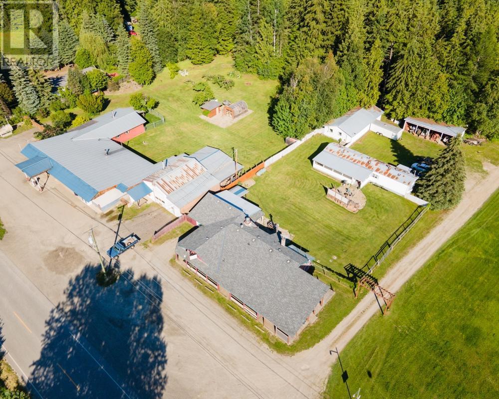 13308 31 Highway Unit# 13304, Meadow Creek, British Columbia  V0G 1N0 - Photo 2 - 2475155