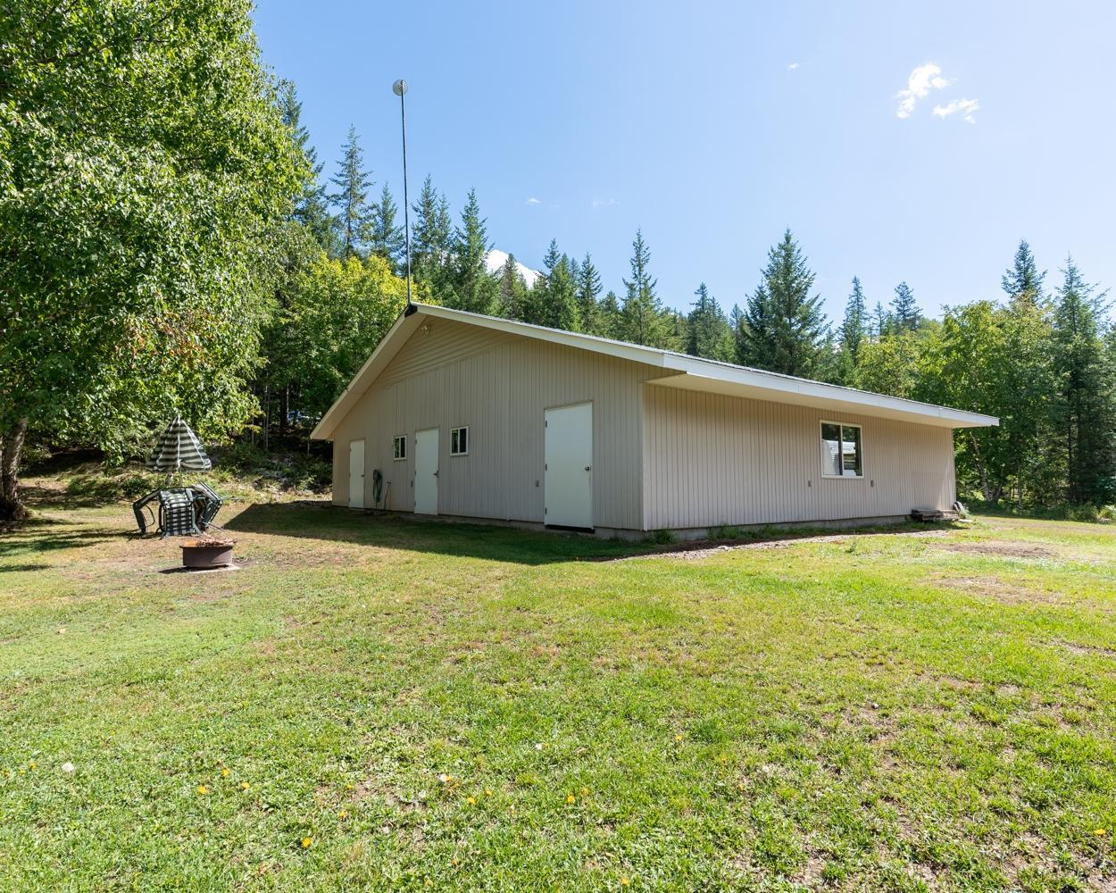 467 Meadow Creek Road, Meadow Creek, British Columbia  V0G 1N0 - Photo 11 - 2475408