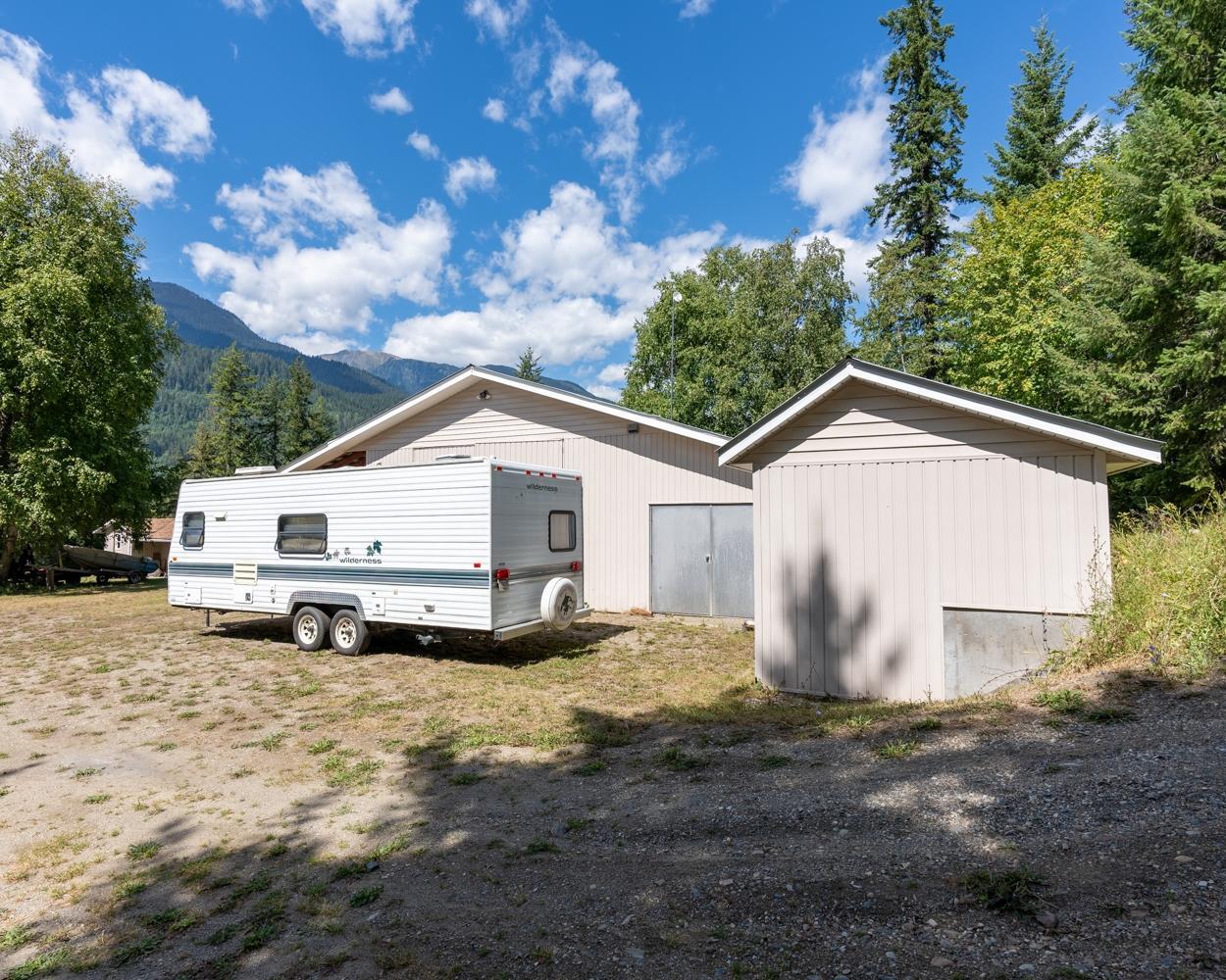 467 Meadow Creek Road, Meadow Creek, British Columbia  V0G 1N0 - Photo 12 - 2475408