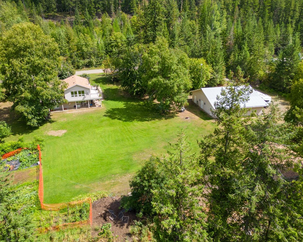 467 Meadow Creek Road, Meadow Creek, British Columbia  V0G 1N0 - Photo 16 - 2475408