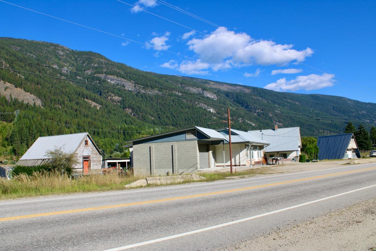 3152 Highway 6, Slocan Park, British Columbia  V0G 2E0 - Photo 6 - 2475551