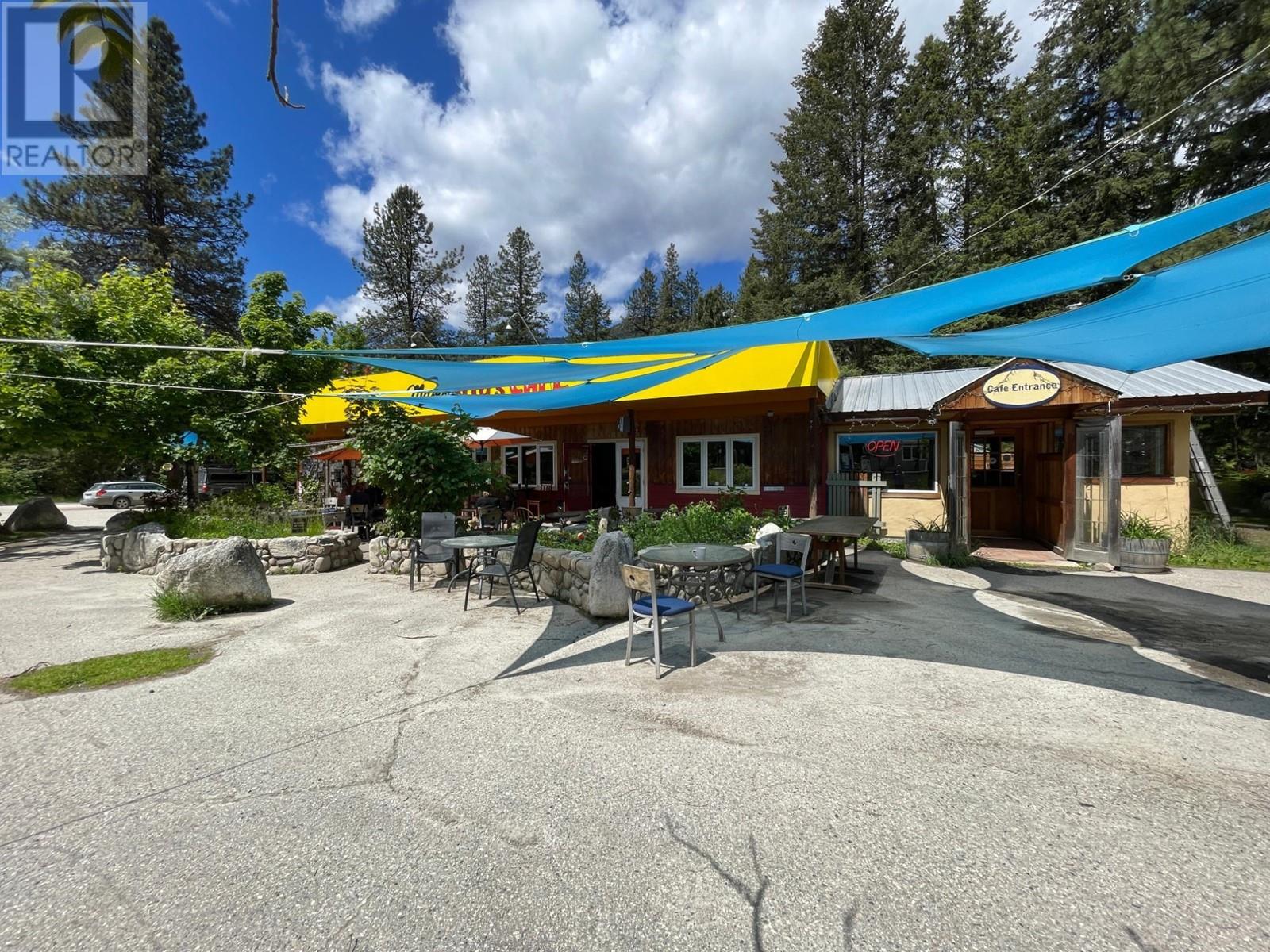 5709 Highway 6, Passmore/winlaw/slocan, British Columbia  V0G 2J0 - Photo 4 - 2476307