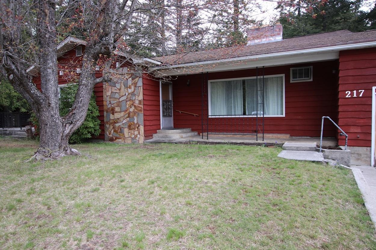 217 6th St, Nakusp, British Columbia  V0G 1R0 - Photo 27 - 2476547