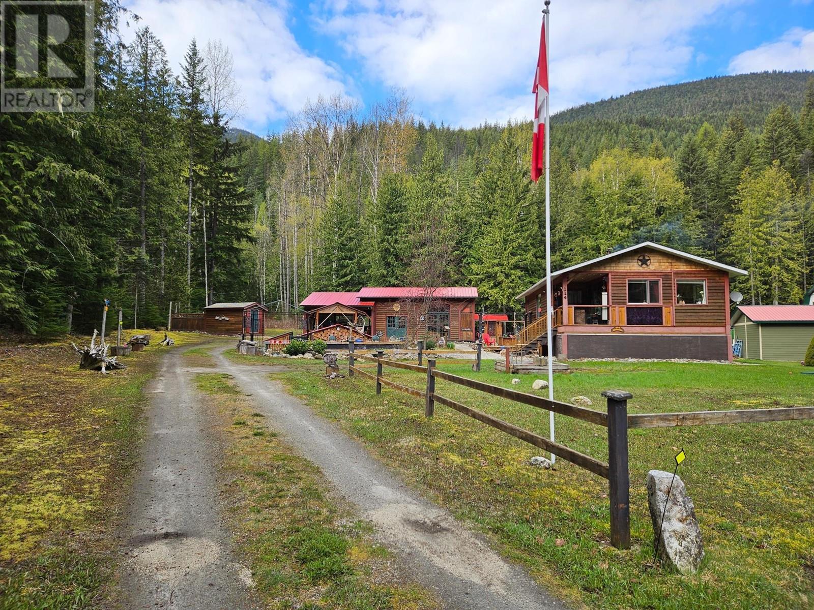 114 Eagles Nest Road, Nakusp, British Columbia  V0G 1R1 - Photo 31 - 2476666