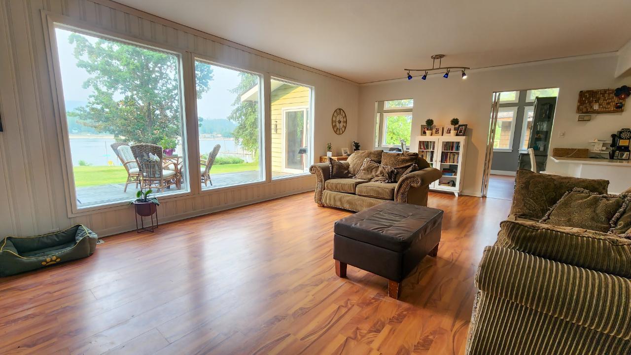 8119 Munch Road, Procter, British Columbia  V0G 1V0 - Photo 14 - 2476966