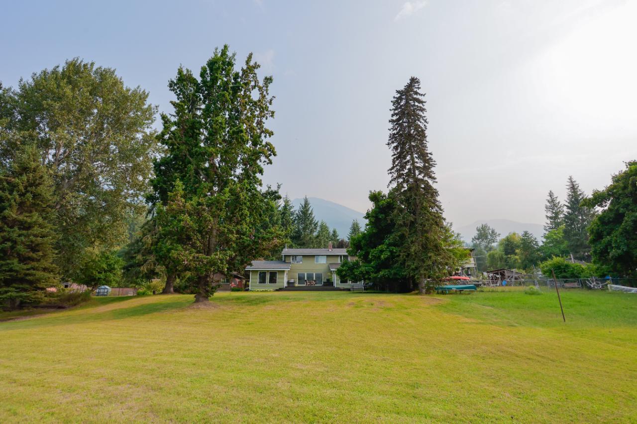 8119 Munch Road, Procter, British Columbia  V0G 1V0 - Photo 48 - 2476966