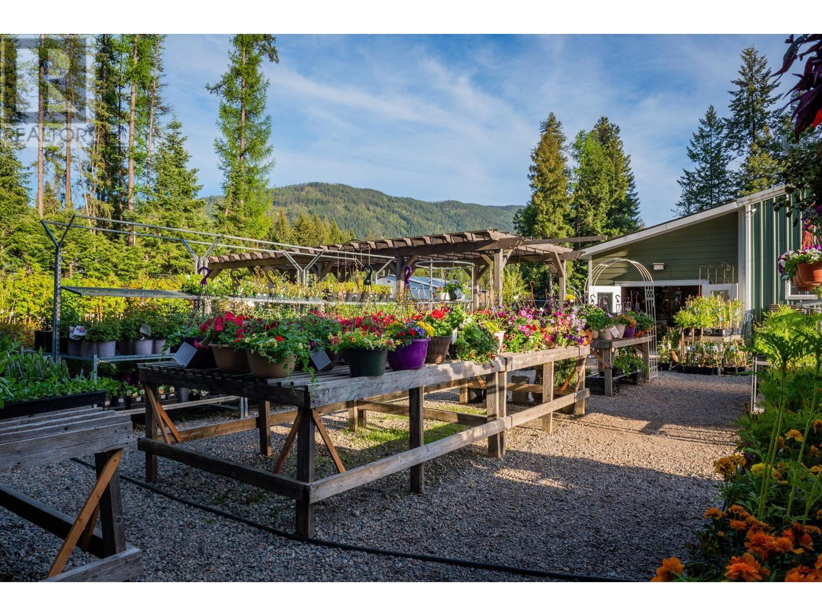 2811 Popoff Road, South Slocan, British Columbia  V0G 2G1 - Photo 39 - 2477036