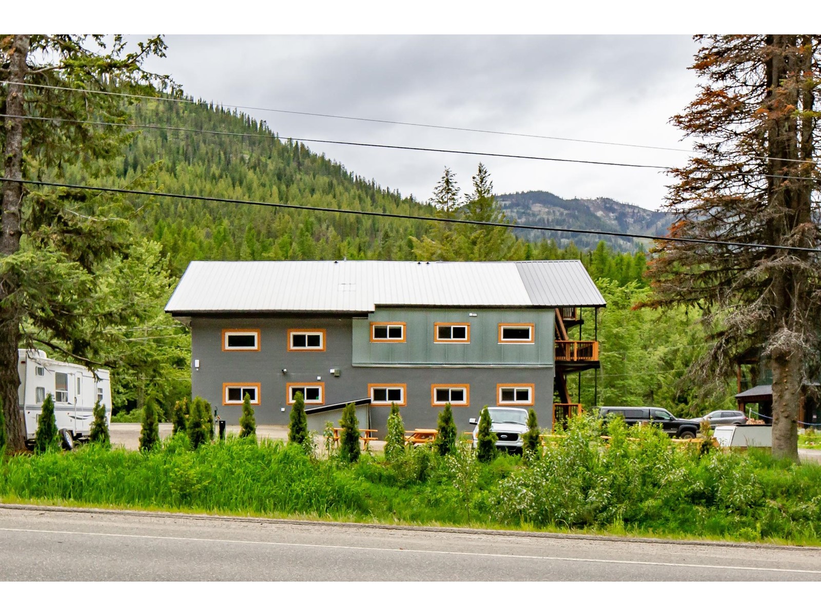 3915 Old Red Mountain Road Road, Rossland, British Columbia  V0G 1Y0 - Photo 1 - 2477215