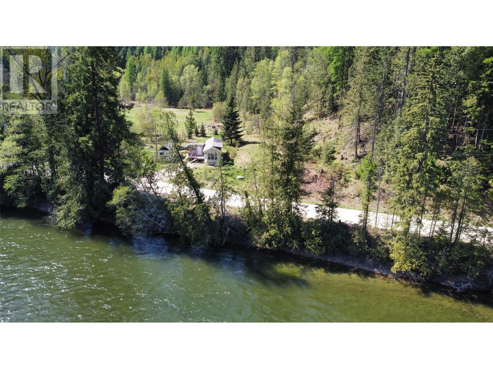 2467 Slocan Valley  West Road, Slocan Park, British Columbia  V0G 2E0 - Photo 22 - 2477224
