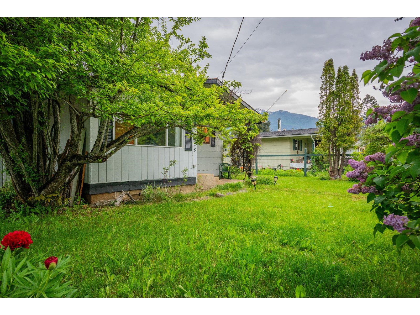 828 Vancouver Avenue, Kaslo, British Columbia  V0G 1M0 - Photo 4 - 2477375