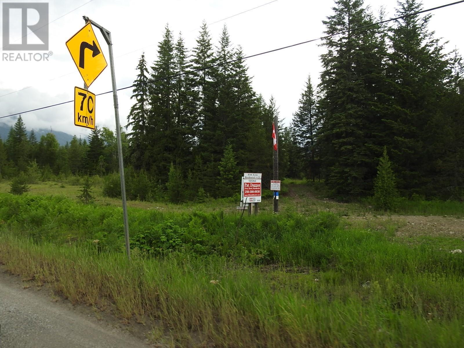 9700 6 Highway, Edgewood, British Columbia  V0G 1J0 - Photo 31 - 2477581