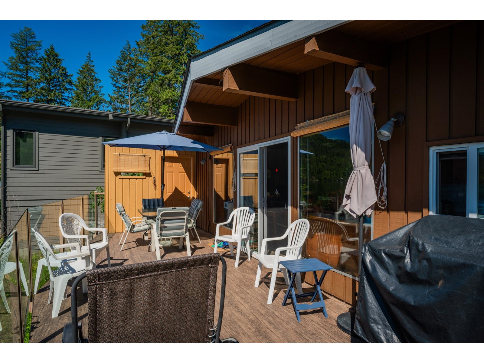 93 East Lake Drive, Christina Lake, British Columbia  V0H 1E1 - Photo 16 - 2477630