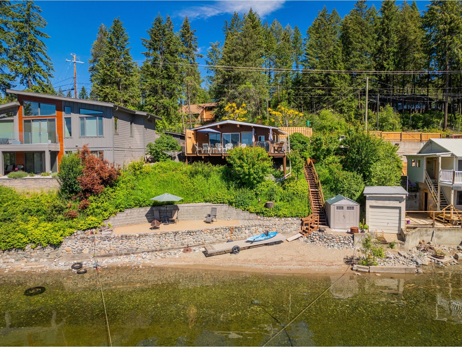 93 East Lake Drive, Christina Lake, British Columbia  V0H 1E1 - Photo 3 - 2477630