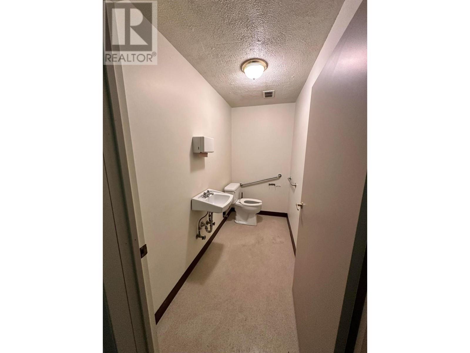 1506 Cedar Avenue, Trail, British Columbia  V1R 4C6 - Photo 11 - 2477637