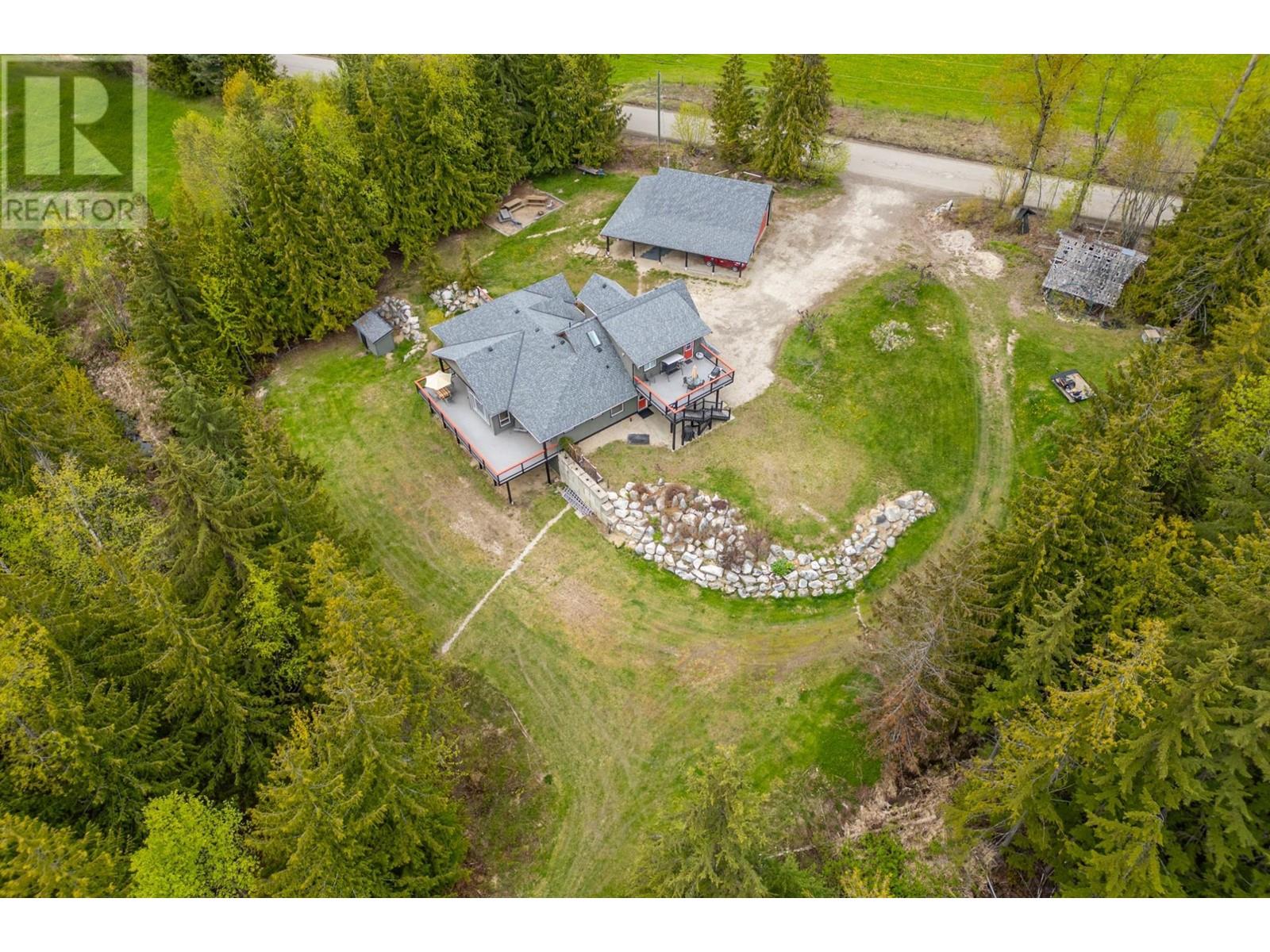 787 Crescent Bay Road, Nakusp, British Columbia  V0G 1R1 - Photo 17 - 2477699