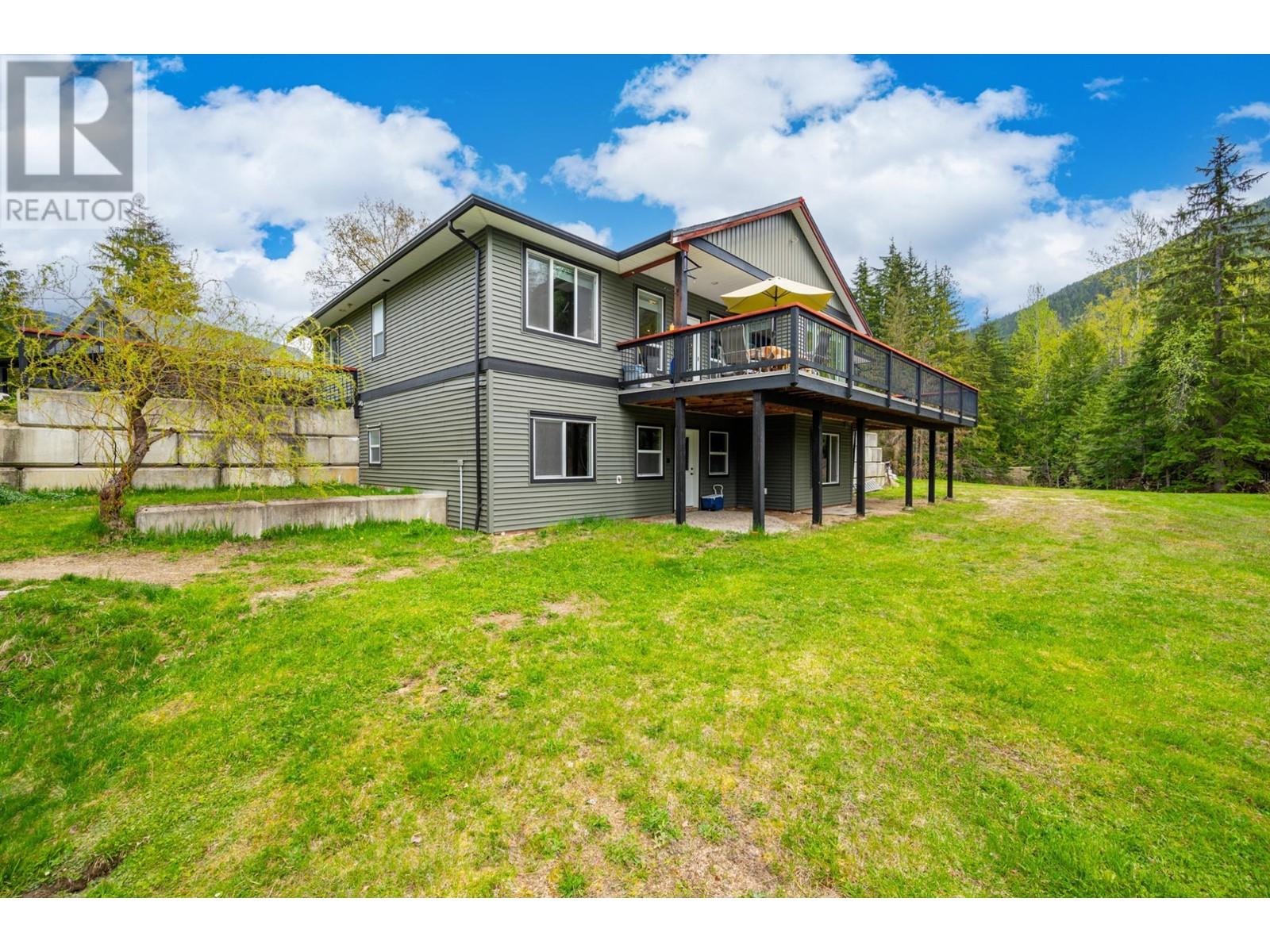 787 Crescent Bay Road, Nakusp, British Columbia  V0G 1R1 - Photo 36 - 2477699