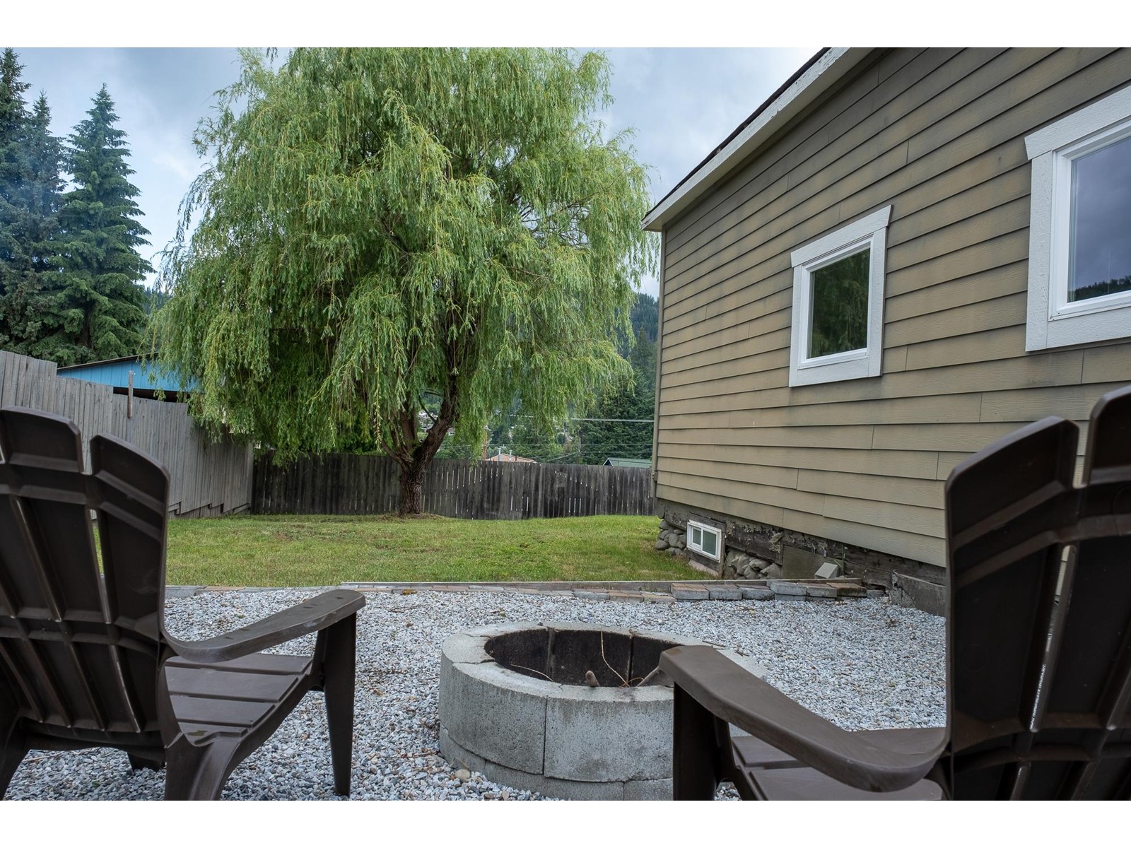 1887 Kootenay Lane, Fruitvale, British Columbia  V0G 1L0 - Photo 51 - 2478077