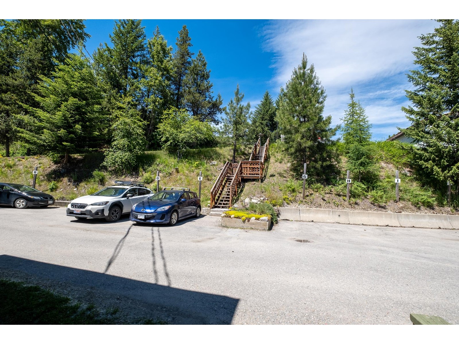 404 - 1611 Nickleplate Road, Rossland, British Columbia  V0G 1Y0 - Photo 13 - 2478100