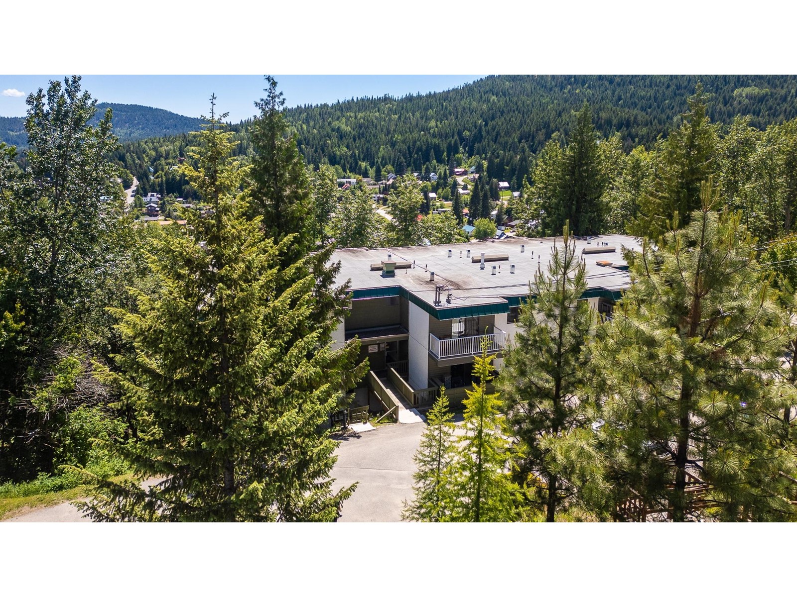 404 - 1611 Nickleplate Road, Rossland, British Columbia  V0G 1Y0 - Photo 18 - 2478100