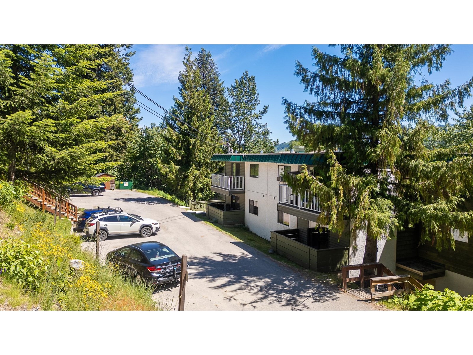 404 - 1611 Nickleplate Road, Rossland, British Columbia  V0G 1Y0 - Photo 5 - 2478100