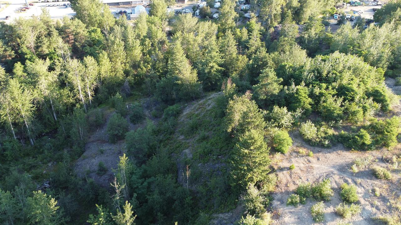 8000 Devito Drive, Trail, British Columbia  V1R 4W2 - Photo 13 - 2478165