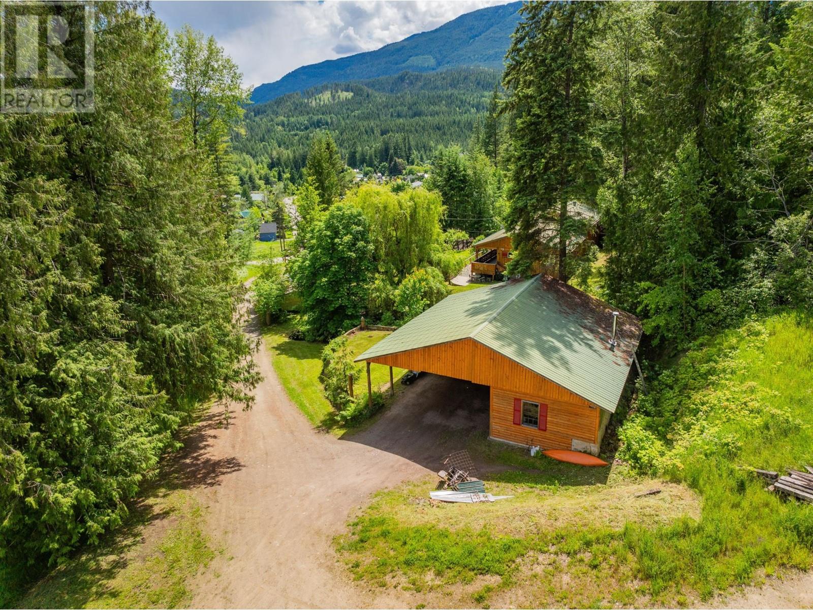 317 Brennand Street, Kaslo, British Columbia  V0G 1M0 - Photo 6 - 2478147