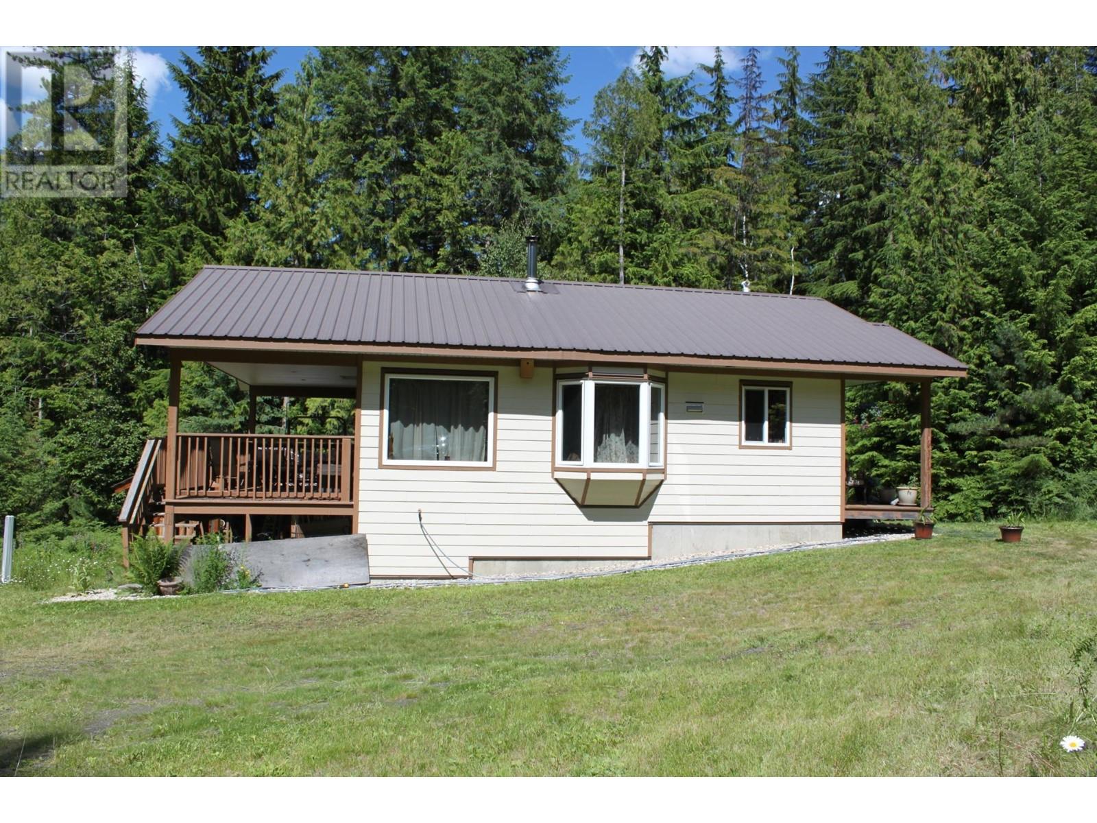 4515 6 Highway, Hills, British Columbia  V0G 1S1 - Photo 18 - 2478188