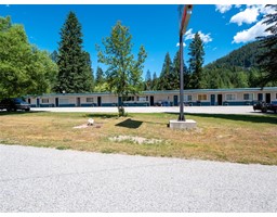 307 2ND RELIEF ROAD, village of salmo, British Columbia