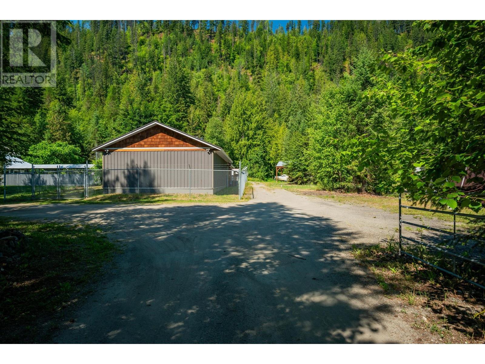 4743 31 Highway, Kaslo, British Columbia  V0G 1M0 - Photo 17 - 2478512