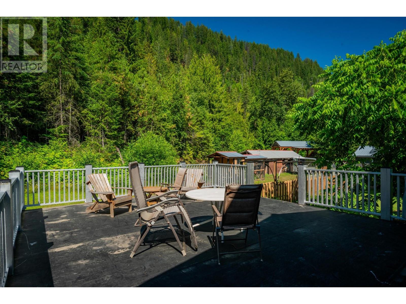 4743 31 Highway, Kaslo, British Columbia  V0G 1M0 - Photo 39 - 2478512