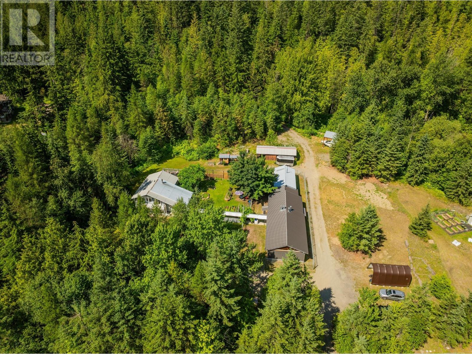 4743 31 Highway, Kaslo, British Columbia  V0G 1M0 - Photo 4 - 2478512