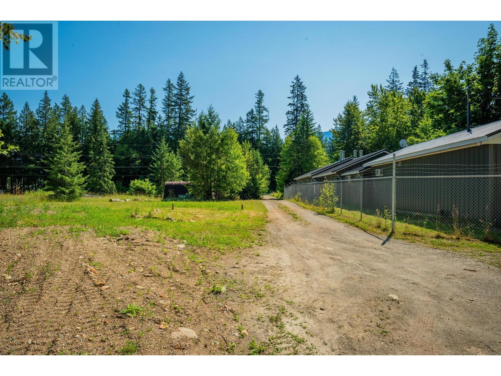 4743 31 Highway, Kaslo, British Columbia  V0G 1M0 - Photo 44 - 2478512