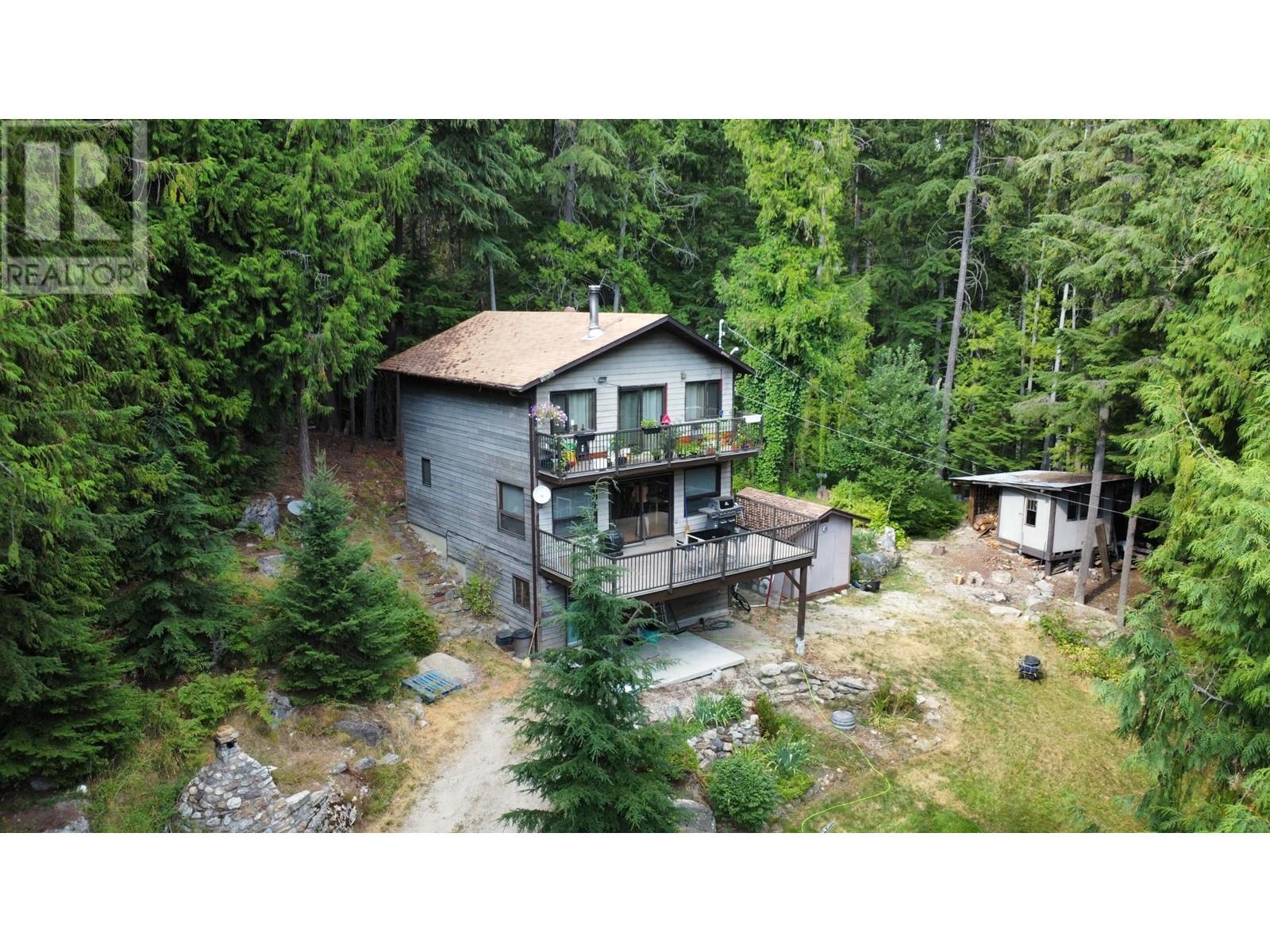 4895 Slocan River Road, Winlaw, British Columbia  V0G 2J0 - Photo 1 - 2478949