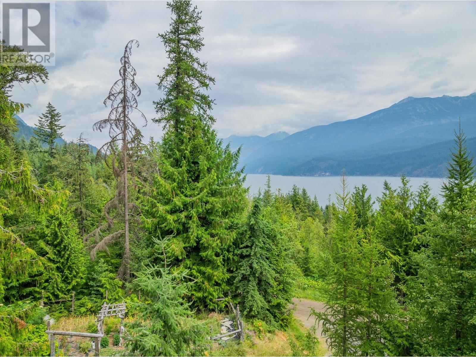 9413 Shutty Bench Road, Kaslo, British Columbia  V0G 1M0 - Photo 13 - 2478990