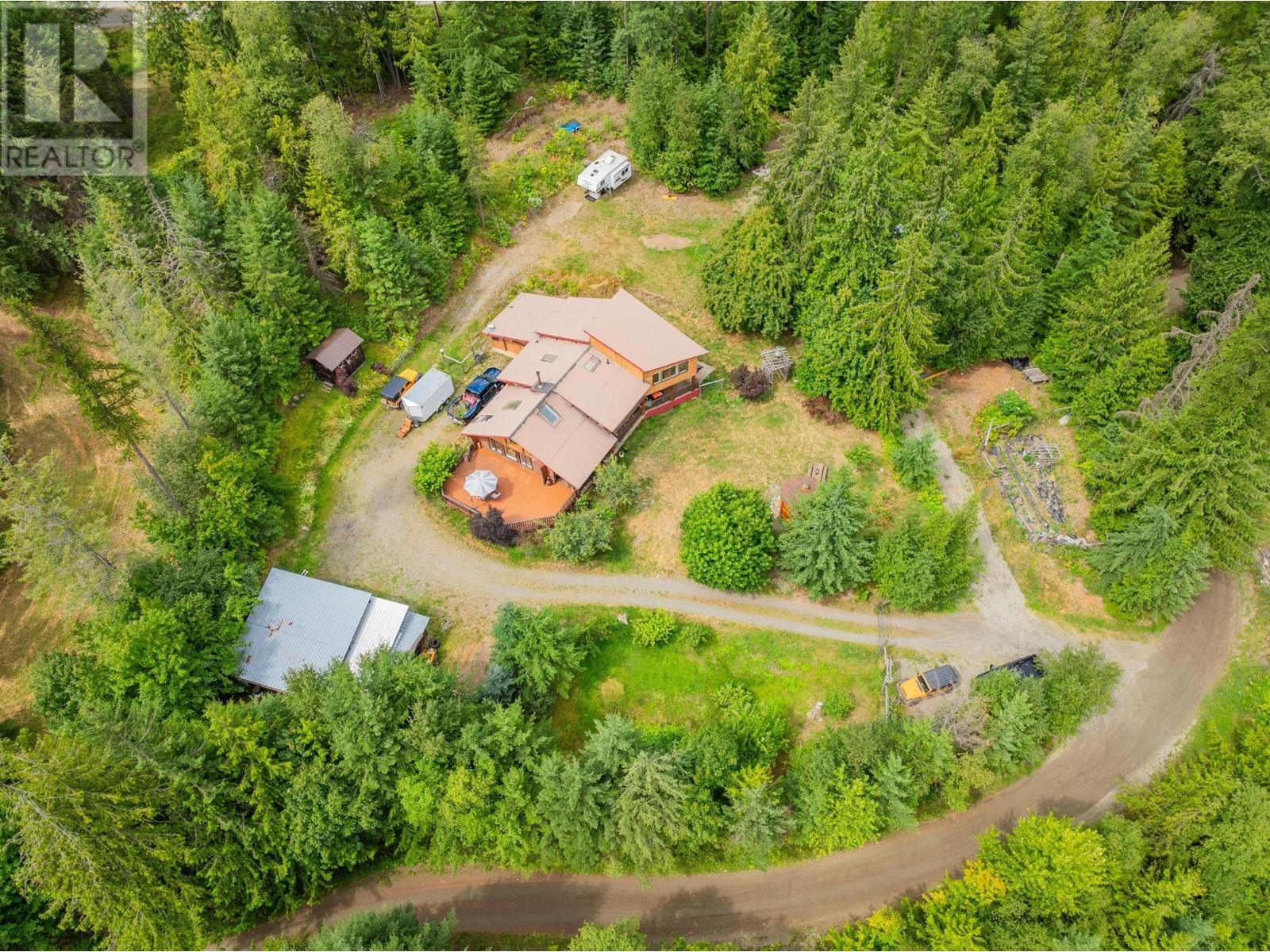 9413 Shutty Bench Road, Kaslo, British Columbia  V0G 1M0 - Photo 14 - 2478990