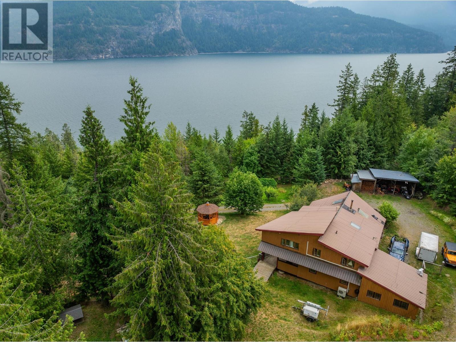 9413 Shutty Bench Road, Kaslo, British Columbia  V0G 1M0 - Photo 8 - 2478990