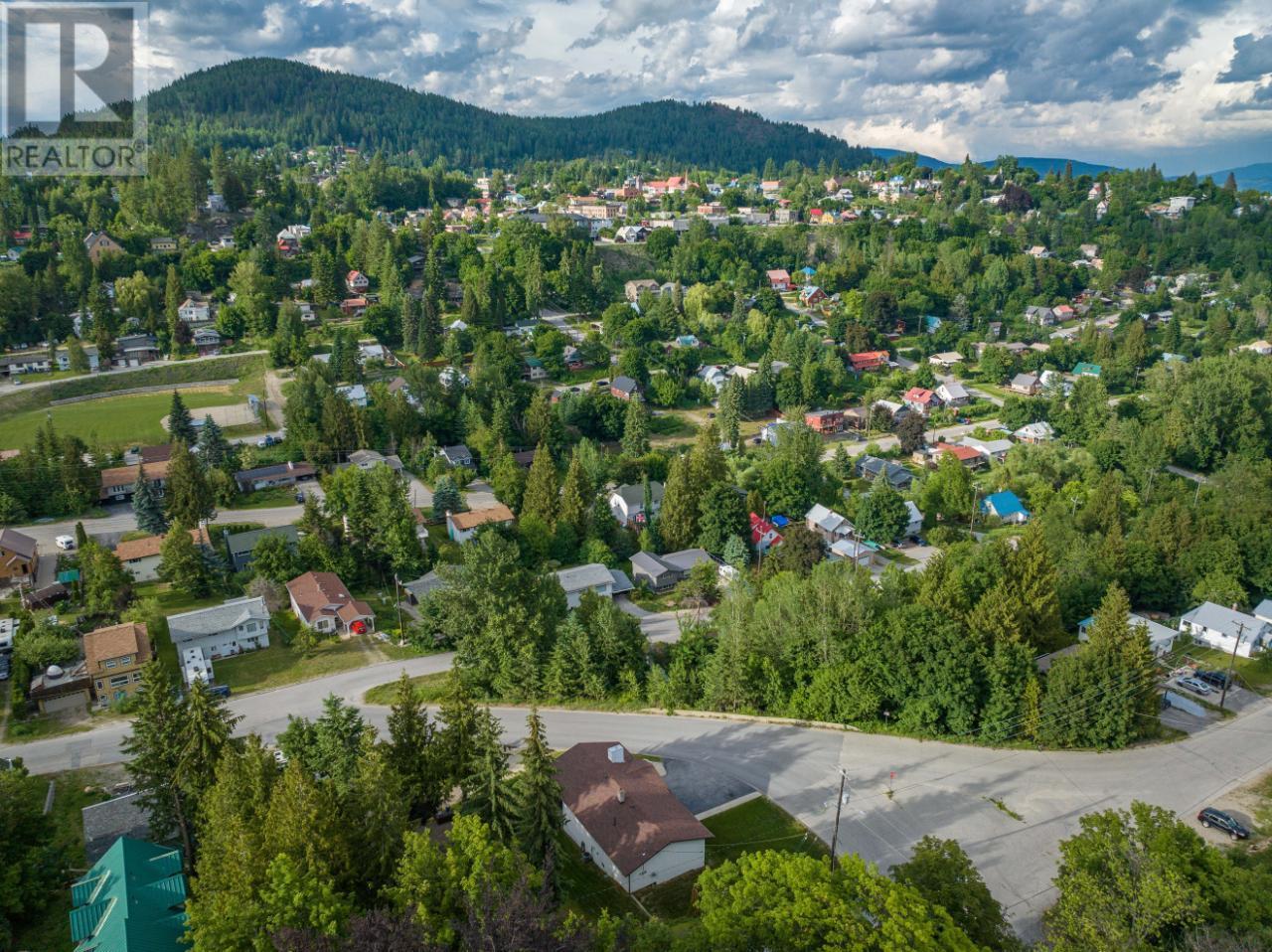 1415 Earl Street, Rossland, British Columbia  V0G 1Y0 - Photo 35 - 2479079