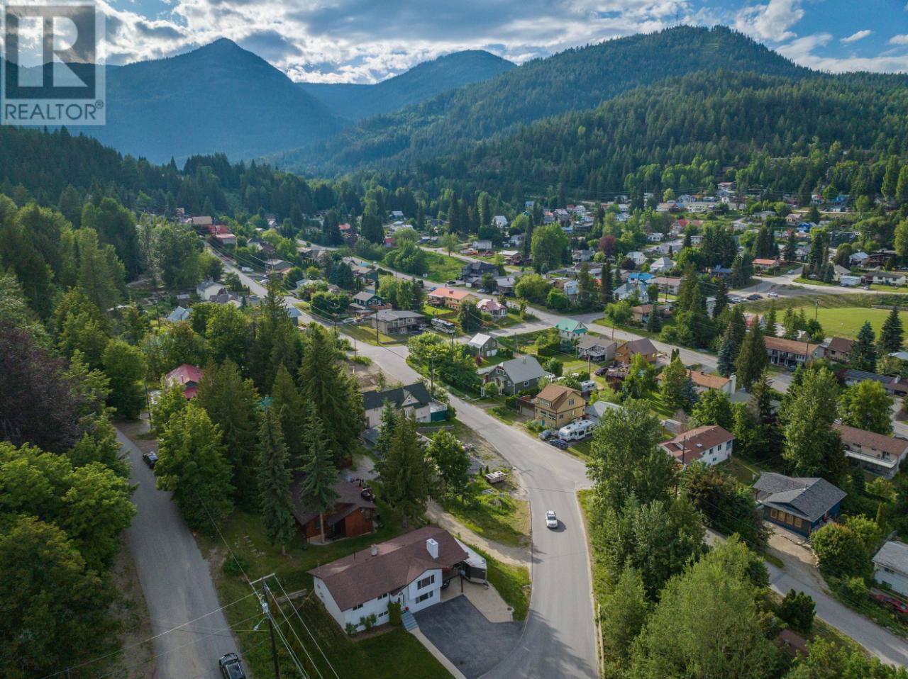 1415 Earl Street, Rossland, British Columbia  V0G 1Y0 - Photo 39 - 2479079