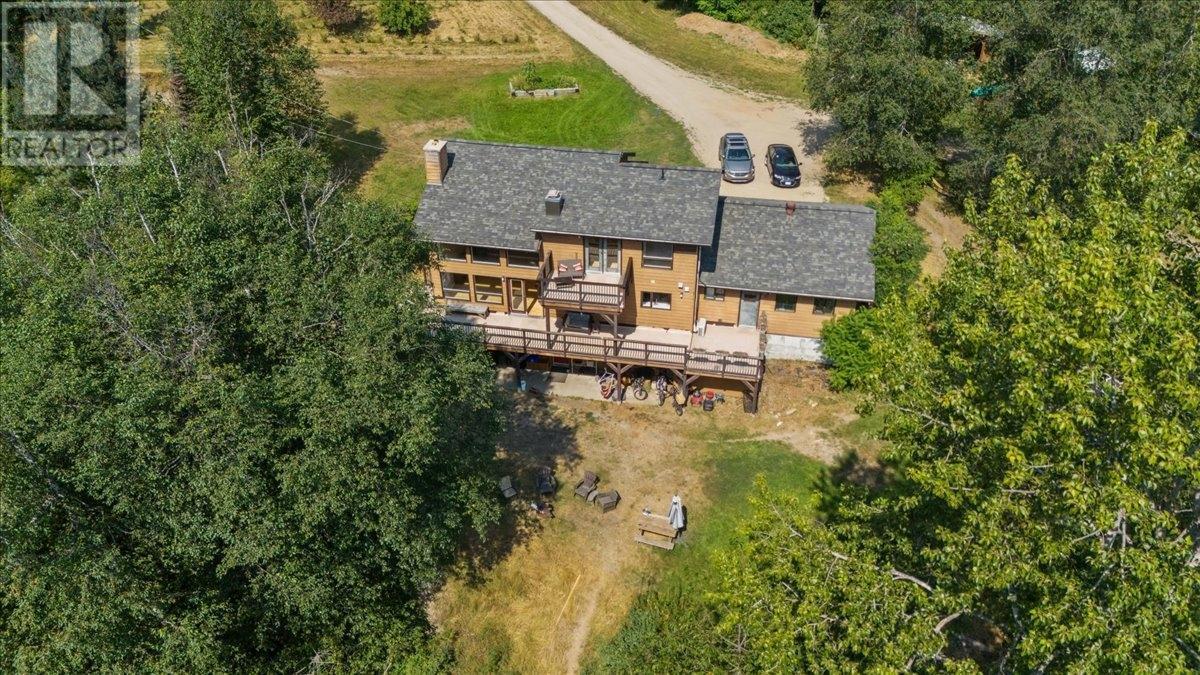 6172 Slocan River Road, Winlaw, British Columbia  V0G 2J0 - Photo 12 - 2479090