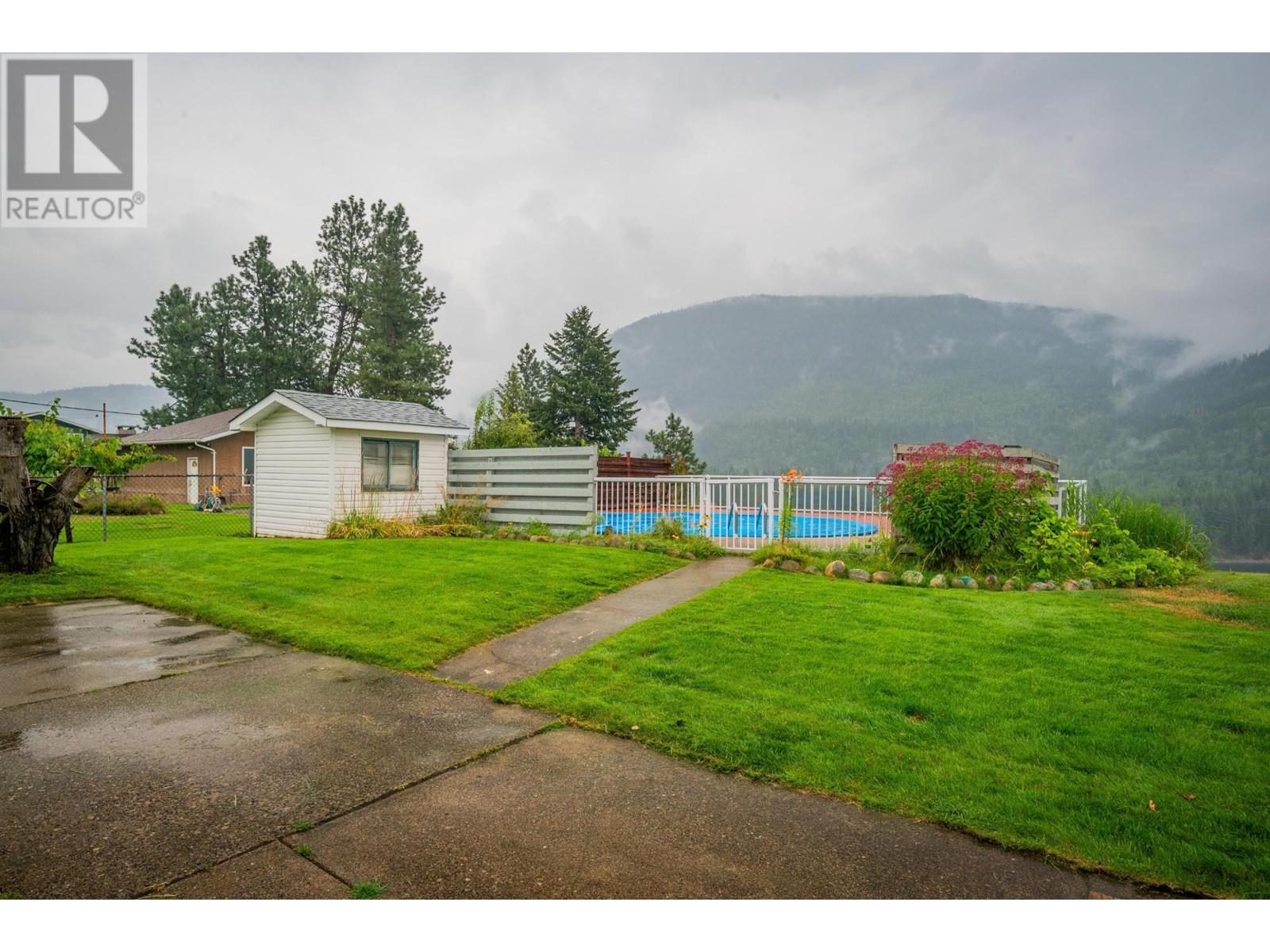 534 14th Avenue, Genelle, British Columbia  V0G 1G0 - Photo 39 - 2479168