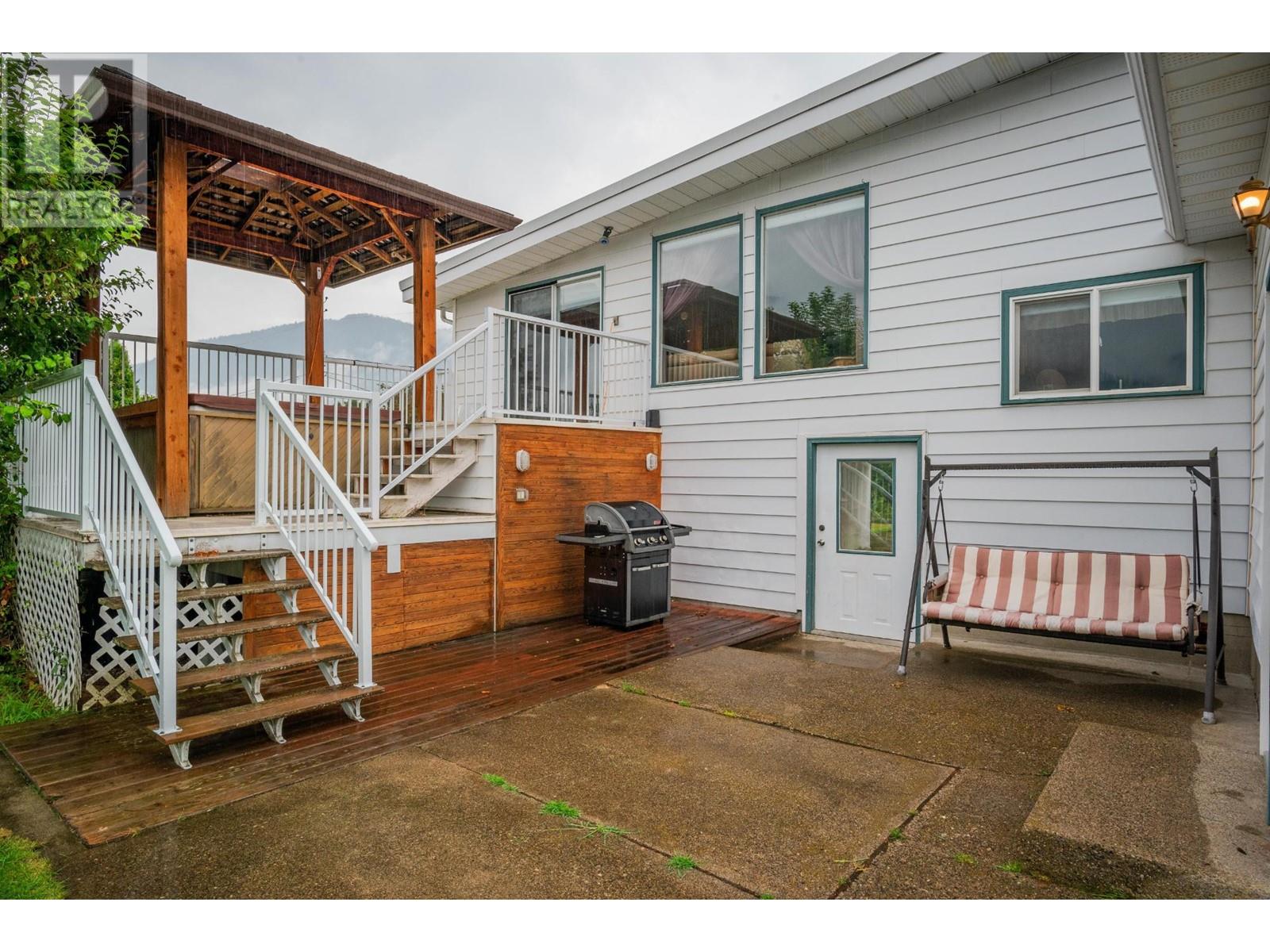 534 14th Avenue, Genelle, British Columbia  V0G 1G0 - Photo 40 - 2479168