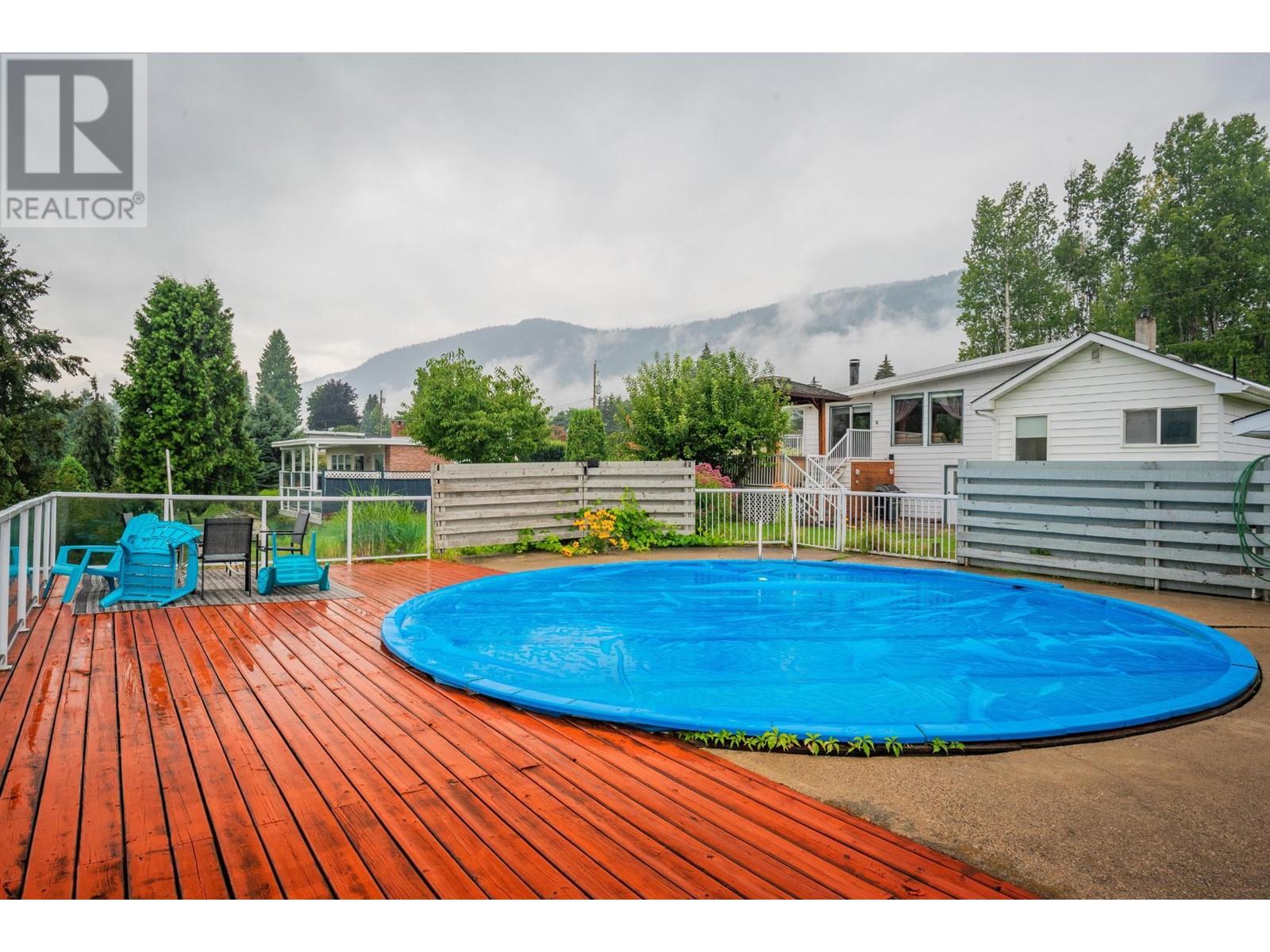 534 14th Avenue, Genelle, British Columbia  V0G 1G0 - Photo 47 - 2479168