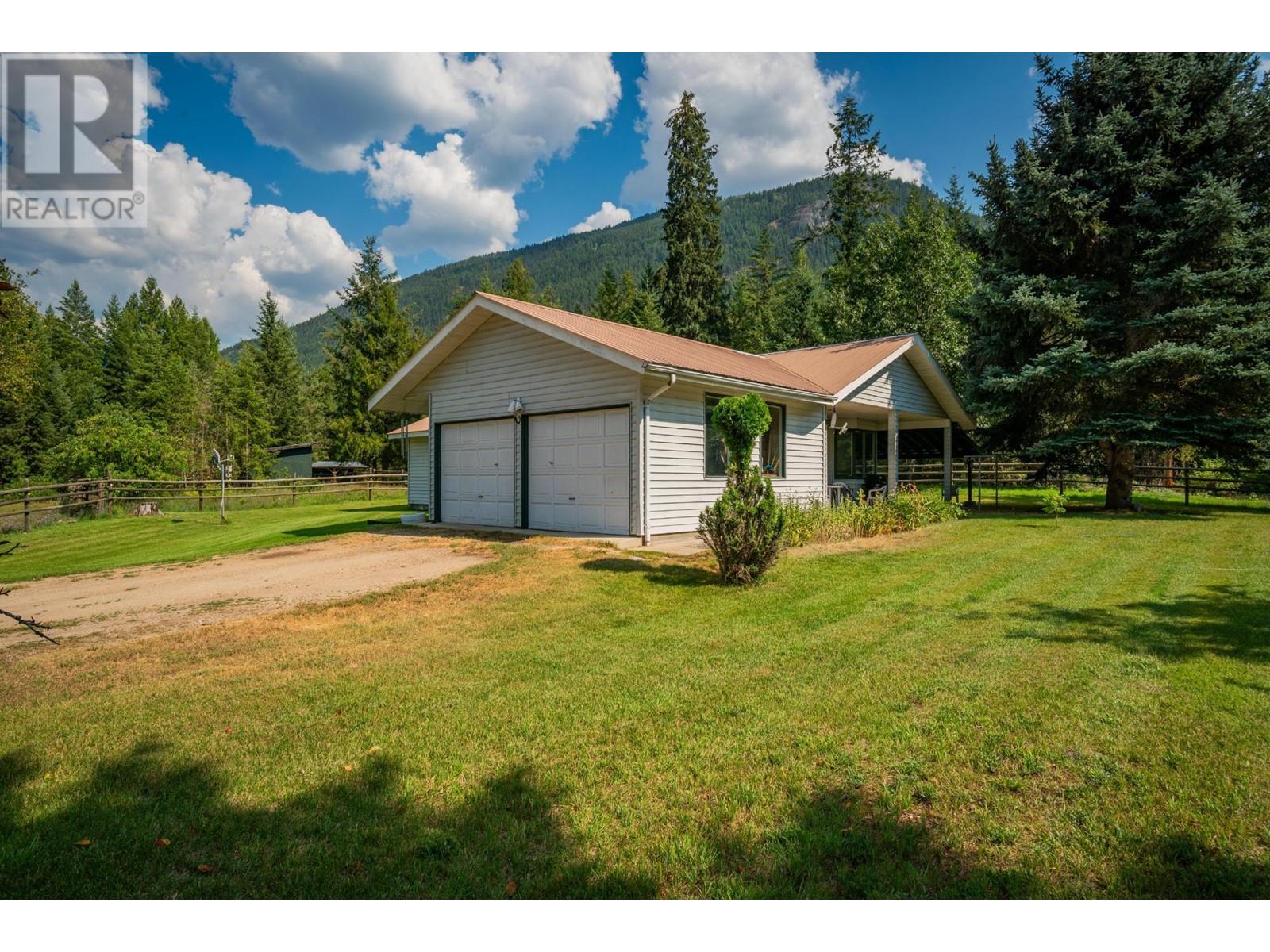 5106 Pedro Creek Road, Winlaw, British Columbia  V0G 2J0 - Photo 33 - 2479177