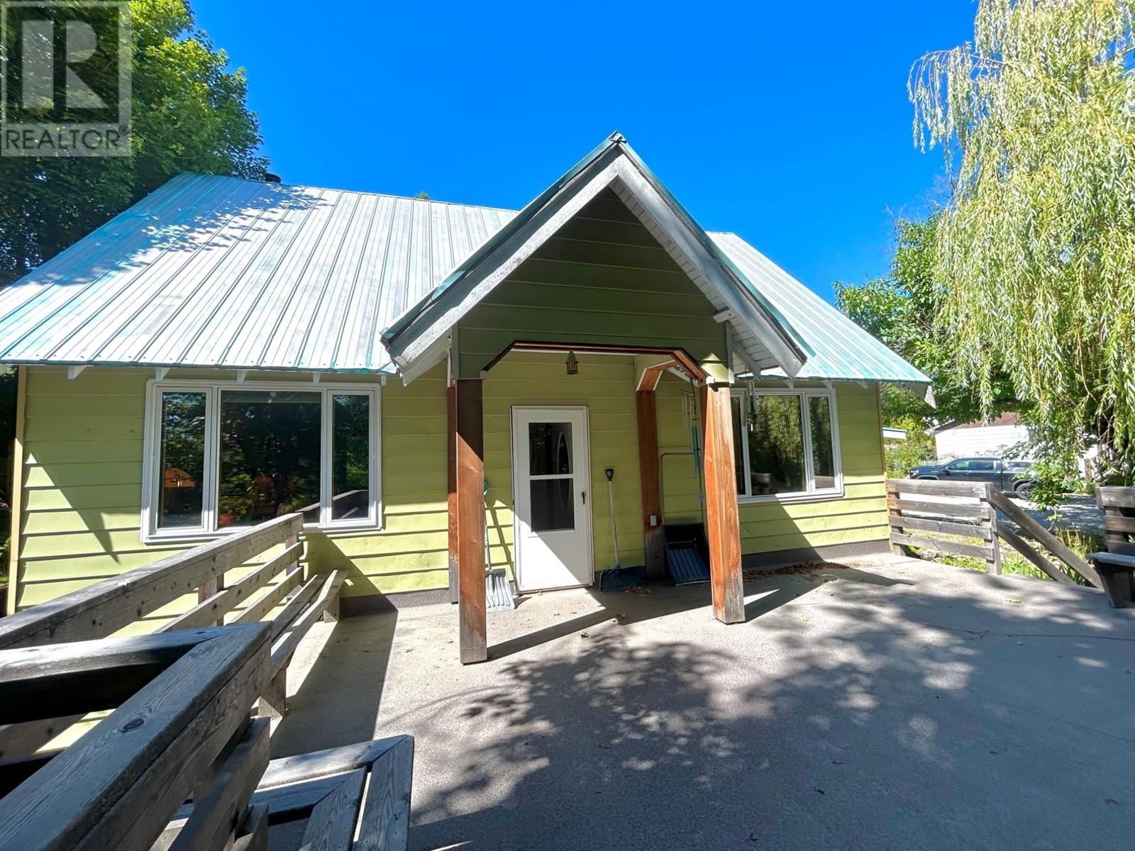 2153a Georgia Street, Rossland, British Columbia  V0G 1Y0 - Photo 46 - 2479373