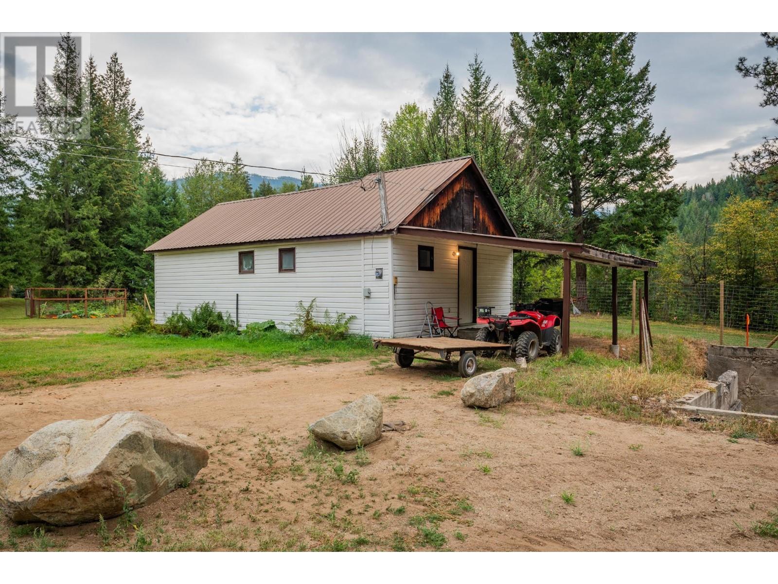 2697 Osachoff Road, South Slocan, British Columbia  V0G 2G0 - Photo 54 - 2479557