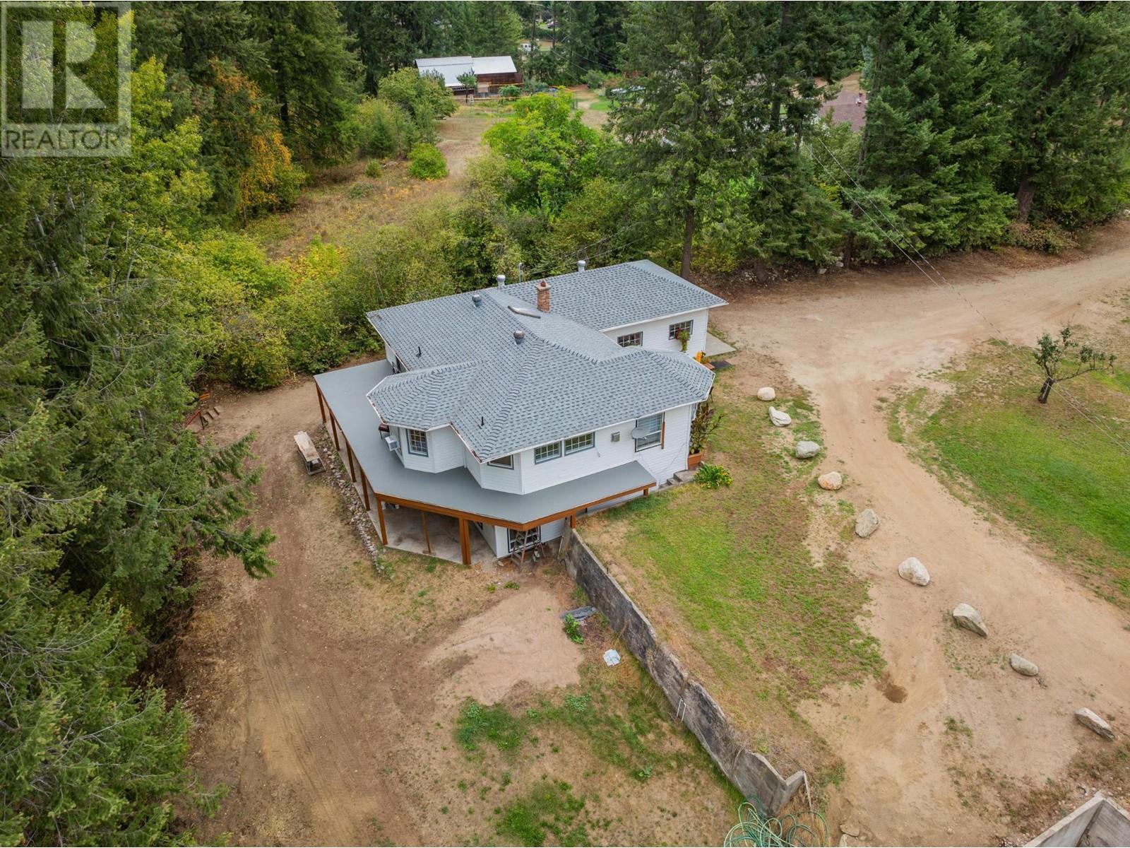 2697 Osachoff Road, South Slocan, British Columbia  V0G 2G0 - Photo 7 - 2479557