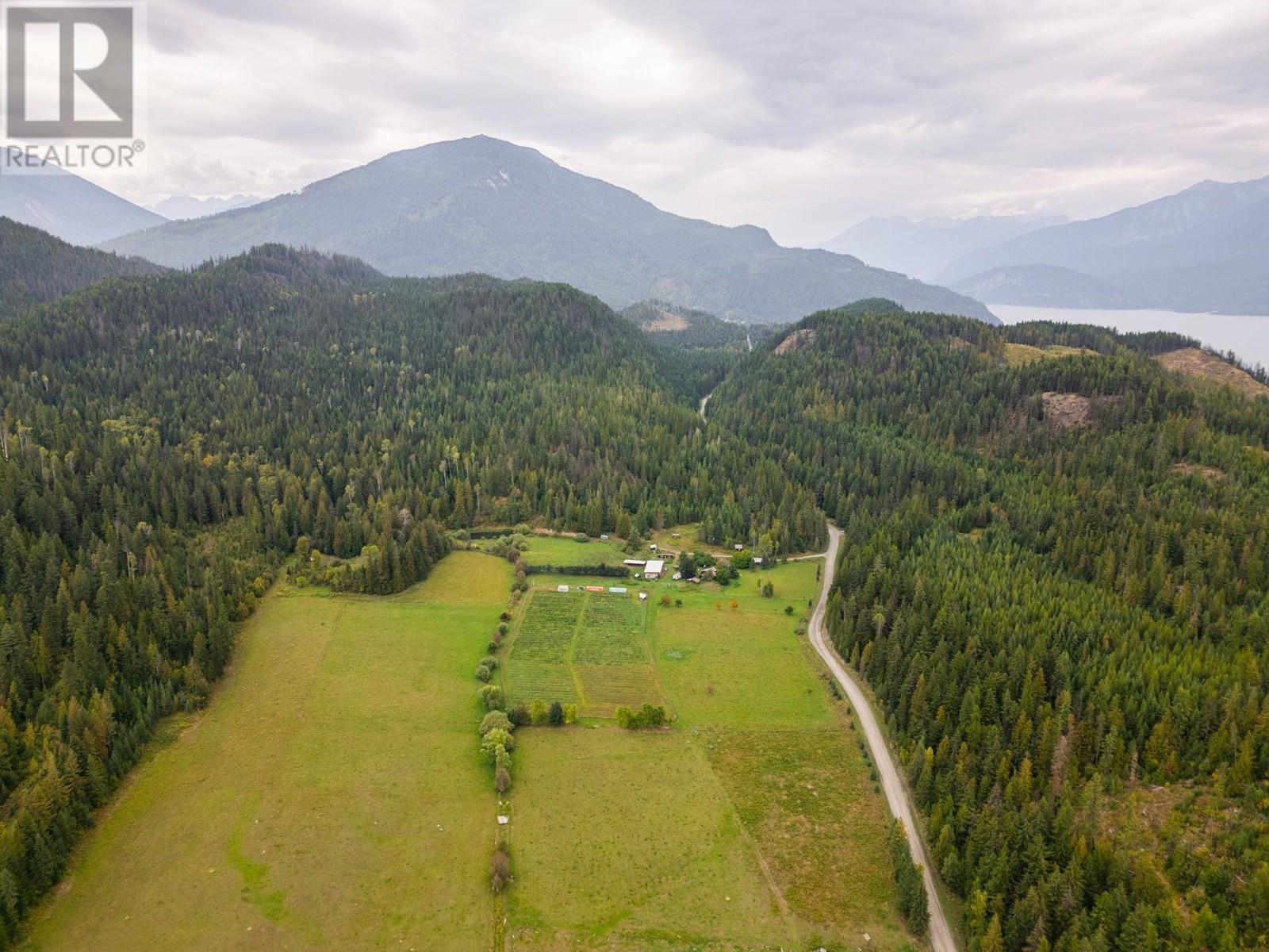 5795 Kaslo South Road, Kaslo, British Columbia  V0G 1M0 - Photo 4 - 2479626